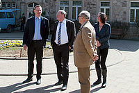 Ministerpräsident Bodo Ramelow zu Besuch auf "Schloss Neuhaus"